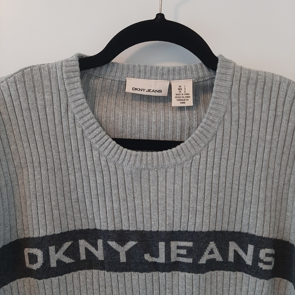 NWT DKNY Jeans Ribbed Crewneck Sweater - Picture 6 of 6